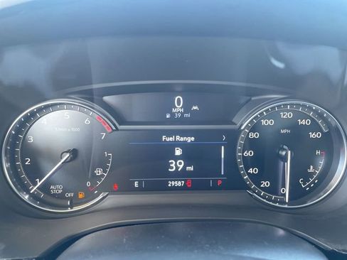 Used 2024 Cadillac XT6 Luxury FWD image 11