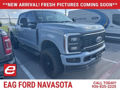 Used 2024 Ford F250 Lariat w/ Sport Appearance Package AWD/4WD image 1