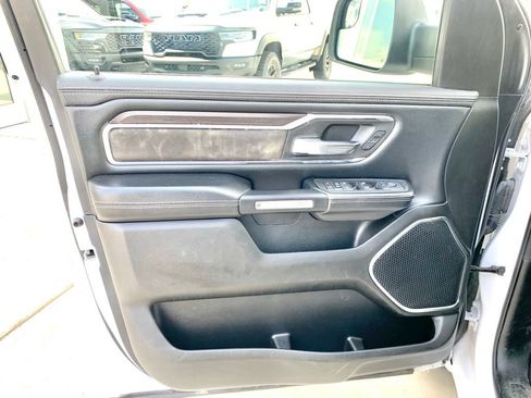 Used 2025 RAM 1500 Laramie AWD/4WD image 14