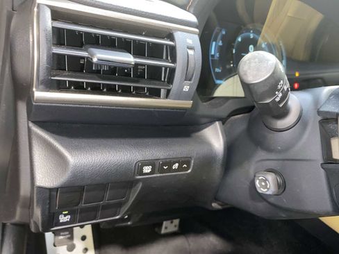 Used 2015 Lexus RC 350 AWD w/ Navigation System Package image 24