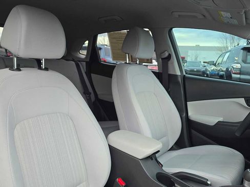 Used 2023 Hyundai Kona SEL w/ Cargo Package image 13