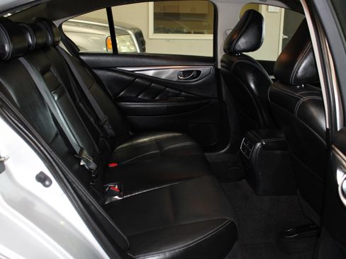 Used 2015 INFINITI Q50 Premium w/ Navigation Package RWD image 28