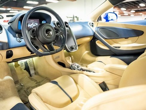 Used 2017 McLaren 570S Coupe image 37