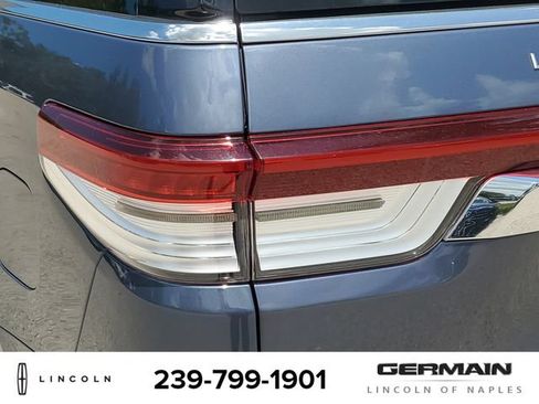 Certified 2022 Lincoln Navigator Reserve AWD/4WD image 15