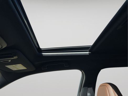 Certified 2025 Subaru Forester Touring image 6