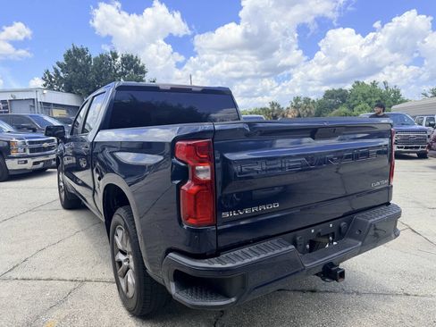 Used 2020 Chevrolet Silverado 1500 Custom w/ Custom Value Package RWD image 6