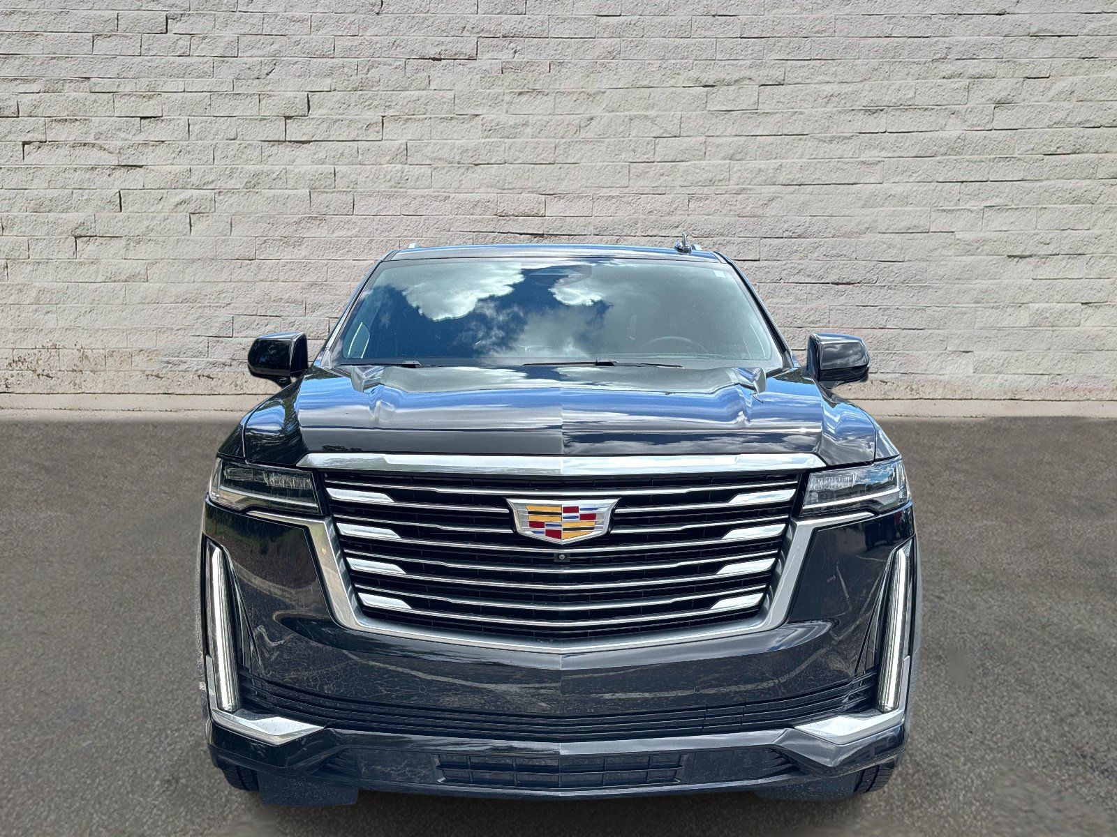 Used 2023 Cadillac Escalade Premium Luxury Platinum AWD/4WD image 7
