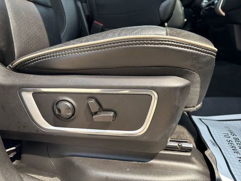 Used 2022 RAM 1500 Laramie image 20