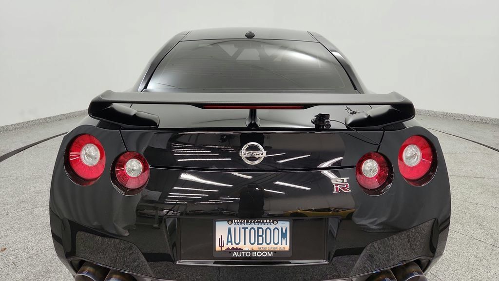 Used 2014 Nissan GT-R Black Edition AWD/4WD image 24