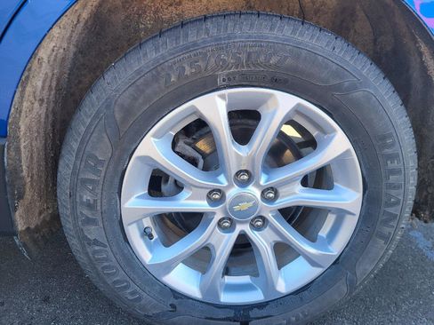 Used 2019 Chevrolet Equinox LT image 16