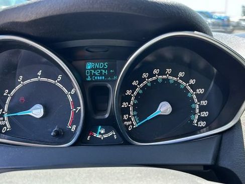 Certified 2018 Ford Fiesta SE FWD image 17