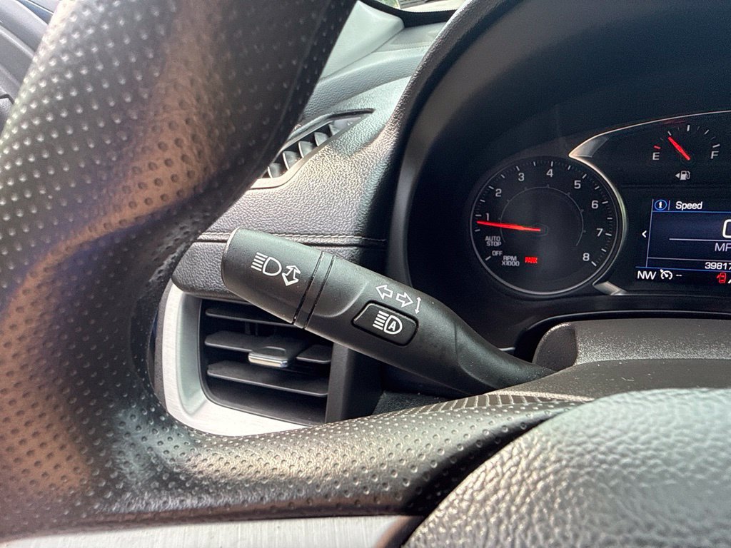 Used 2024 GMC Terrain SLE AWD/4WD image 20