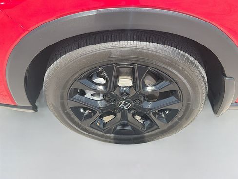 Certified 2025 Honda HR-V Sport image 35