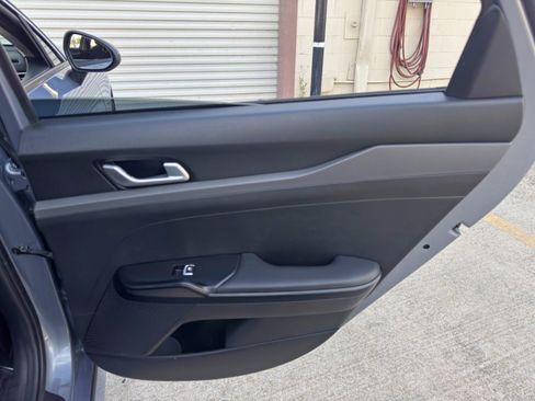 Used 2021 Kia K5 LXS FWD image 38