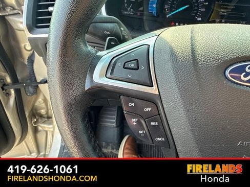 Used 2018 Ford Edge SEL w/ Equipment Group 201A FWD image 16