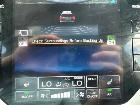 Used 2023 Subaru Ascent Limited w/ Technology Package AWD/4WD image 23