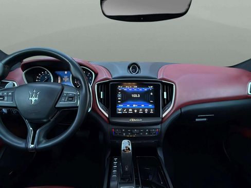 Used 2019 Maserati Ghibli S Q4 image 31