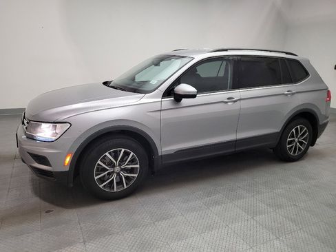 Used 2021 Volkswagen Tiguan S FWD image 2