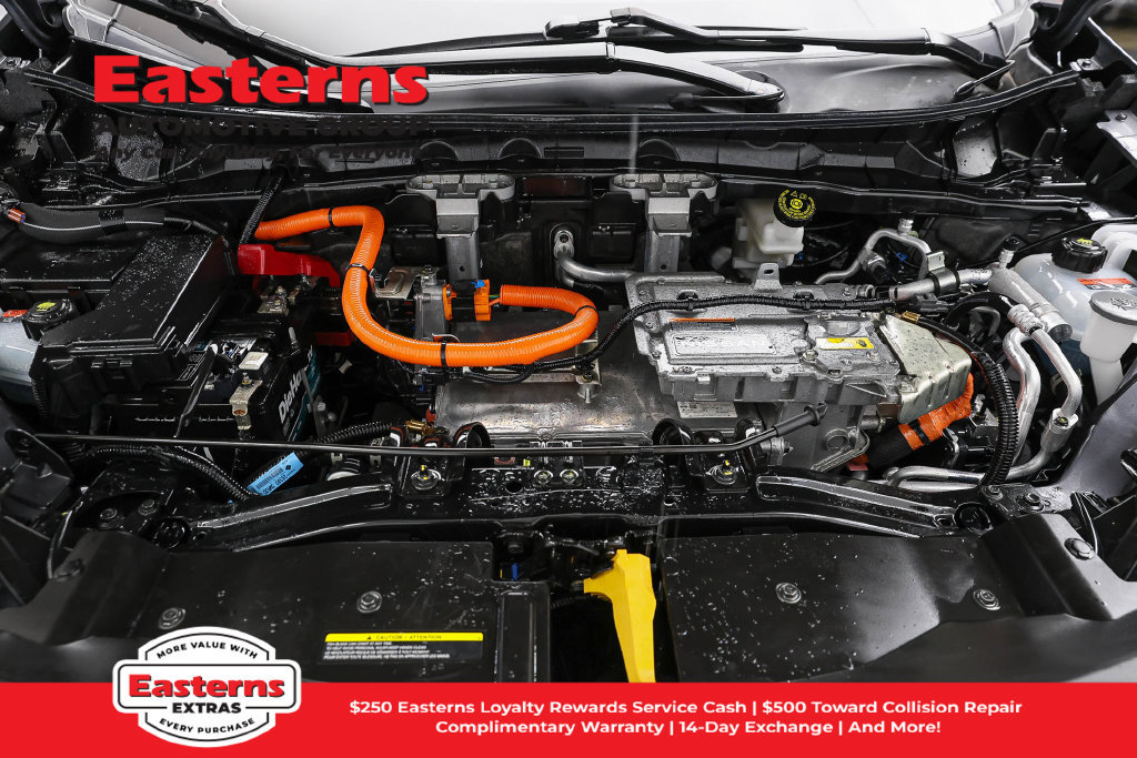 Used 2023 Nissan Ariya AWD image 8
