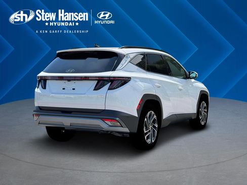 New 2026 Hyundai Tucson Limited image 8