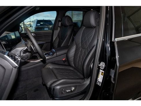 New 2026 BMW X5 xDrive40i w/ Premium Package image 75