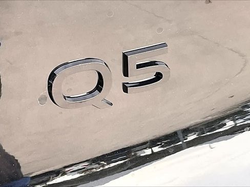 New 2025 Audi Q5 Premium Plus image 15
