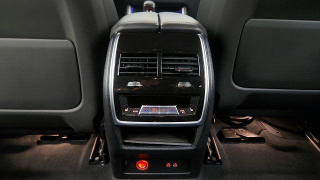 Used 2023 BMW XM AWD/4WD image 57