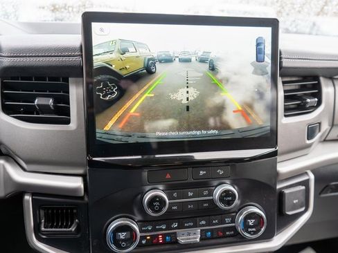 Used 2022 Ford Expedition XLT w/ Equipment Group 202A image 28