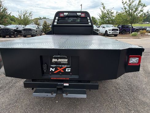 New 2026 RAM 5500 Tradesman w/ Chrome Appearance Group AWD/4WD image 9
