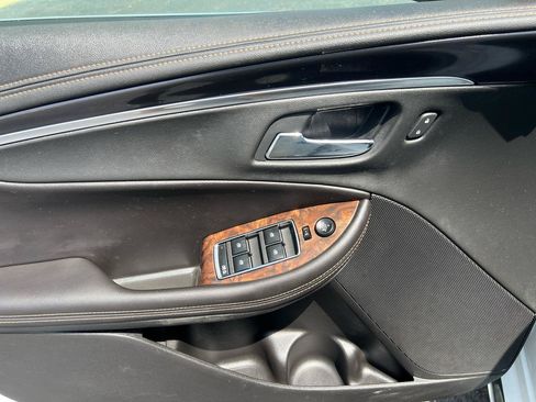 Used 2015 Chevrolet Impala LT FWD image 17