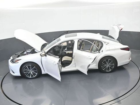 Used 2025 Lexus ES 350 w/ Premium Package FWD image 66