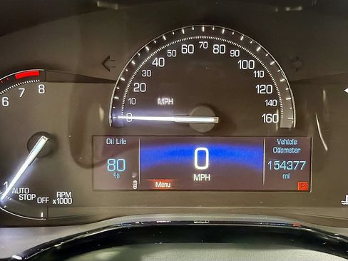 Used 2017 Cadillac XT5 Luxury w/ Driver Awareness Package AWD/4WD image 14