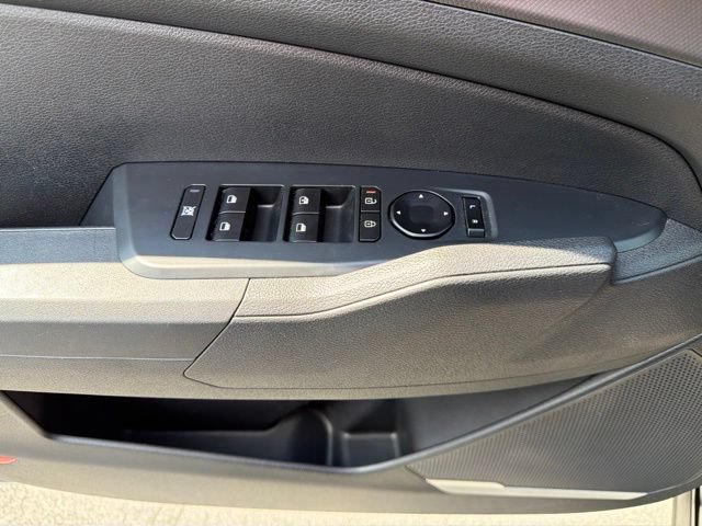 Used 2026 Kia Sportage LX FWD image 17