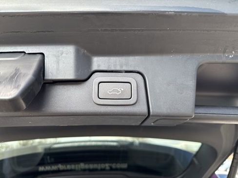 Used 2015 Land Rover Range Rover Evoque Pure Premium image 49