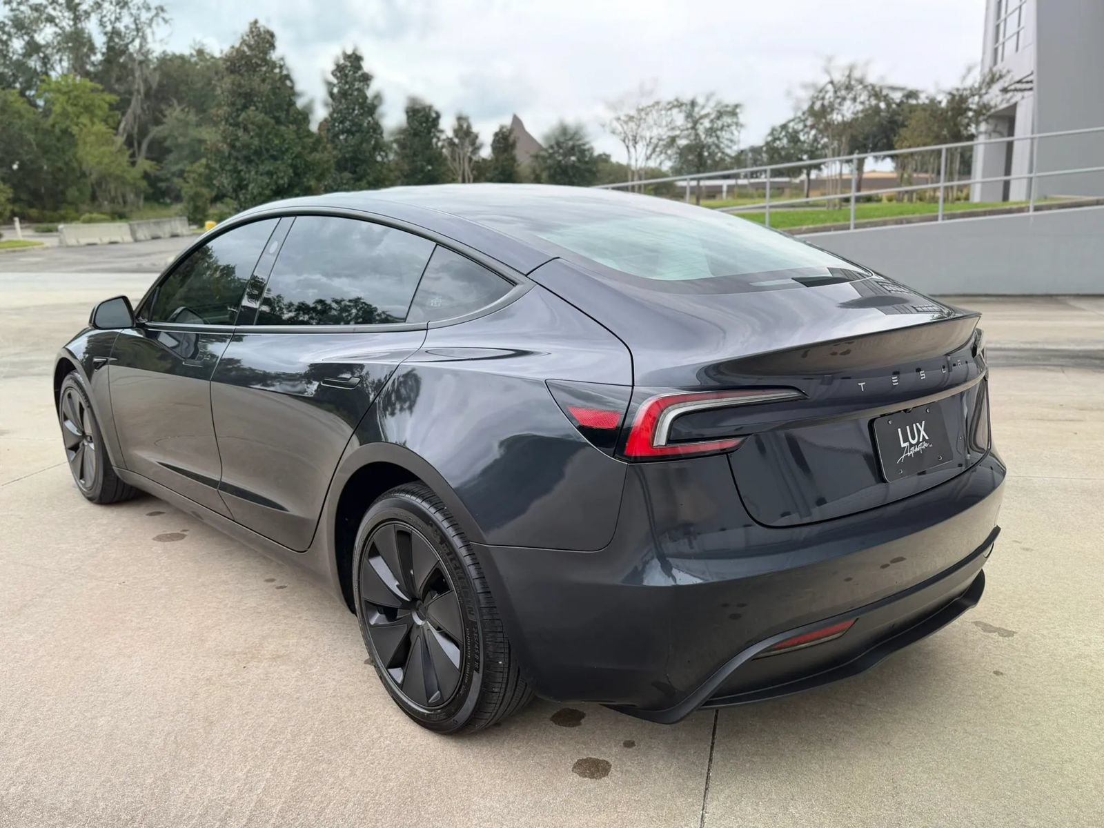 Used 2025 Tesla Model 3 Long Range RWD image 11