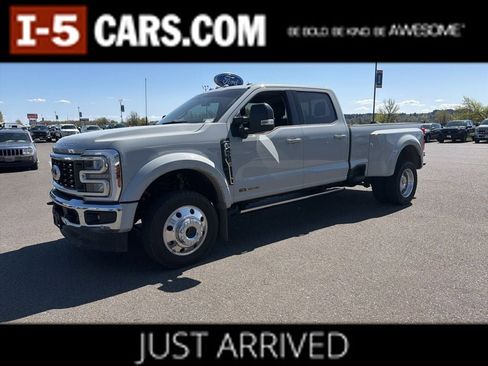 Used 2025 Ford F450 Lariat w/ Lariat Ultimate Package AWD/4WD image 1