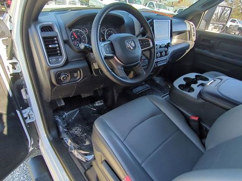 New 2026 RAM 5500 Tradesman w/ Chrome Appearance Group image 12