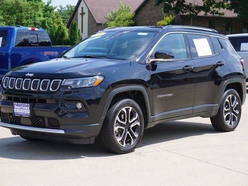 Used 2022 Jeep Compass Limited AWD/4WD image 7