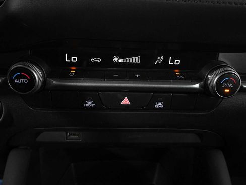 Used 2020 MAZDA MAZDA3 Sedan w/ Select Package FWD image 23