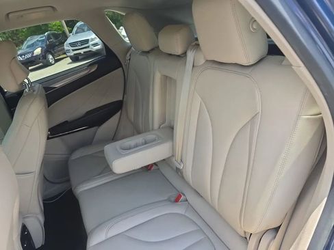 Used 2018 Lincoln MKC Premiere FWD image 36