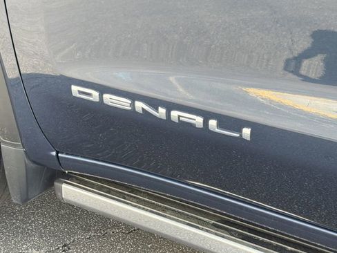 Used 2022 GMC Sierra 1500 Denali w/ Denali Premium Package image 33