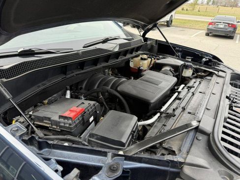 Used 2019 Chevrolet Silverado 1500 High Country image 21