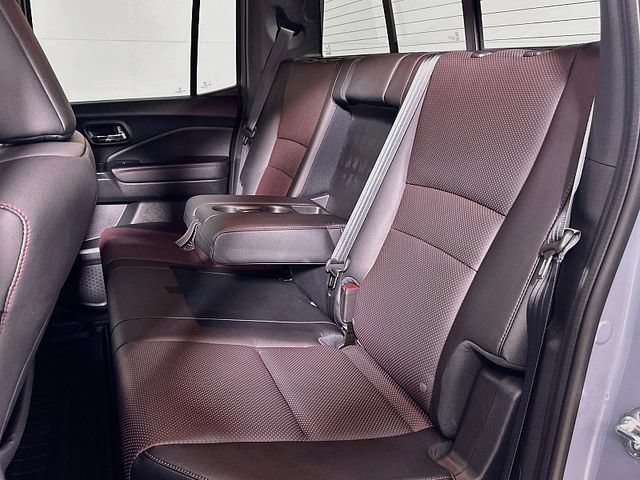 Used 2025 Honda Ridgeline Black Edition image 23