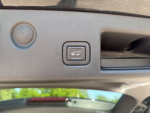 Certified 2024 Chevrolet Equinox RS w/ LPO, Floor Liner Package FWD image 18