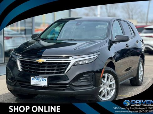 Used 2022 Chevrolet Equinox LS AWD/4WD image 1