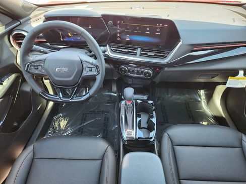 New 2026 Chevrolet Trax RS w/ Sunroof Package image 11