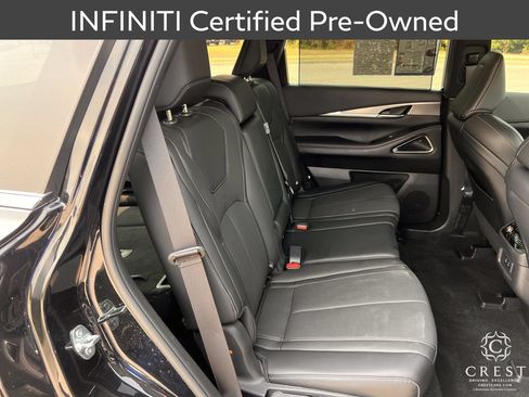 Certified 2026 INFINITI QX60 Luxe w/ Cargo Package FWD image 30