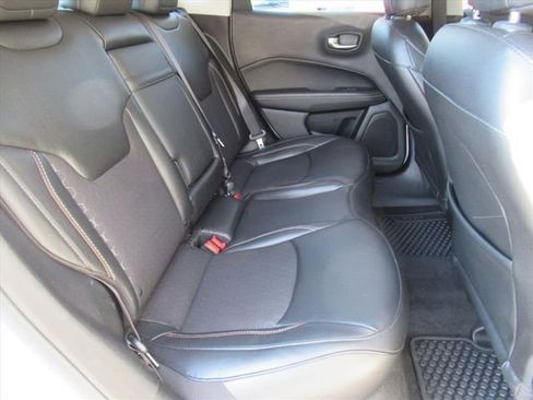 Used 2020 Jeep Compass Latitude w/ Cold Weather Group image 27