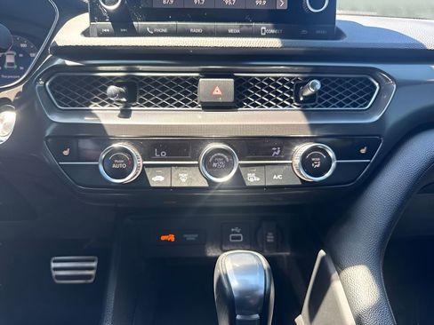 Used 2025 Acura Integra A-Spec FWD image 16