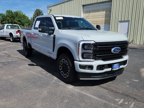 Used 2026 Ford F350 Platinum AWD/4WD image 11
